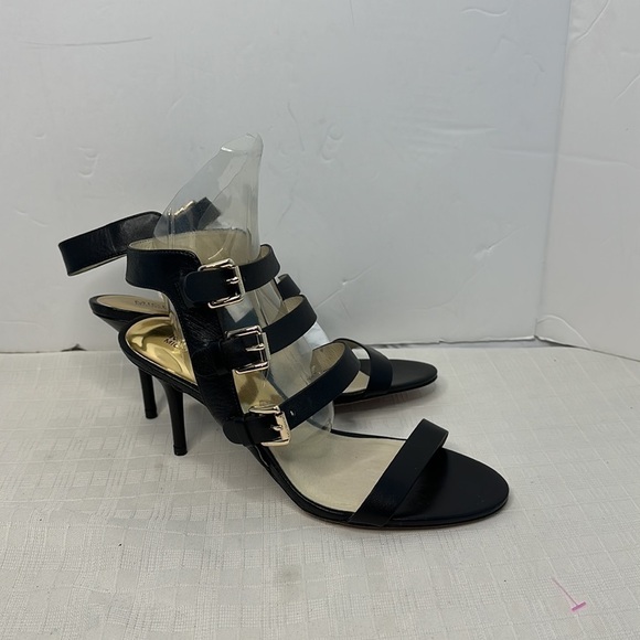 Michael Kors Viola 8M Black Leather 3 Strap Buckle Gold Zip Back Heel Sandal - Picture 2 of 8